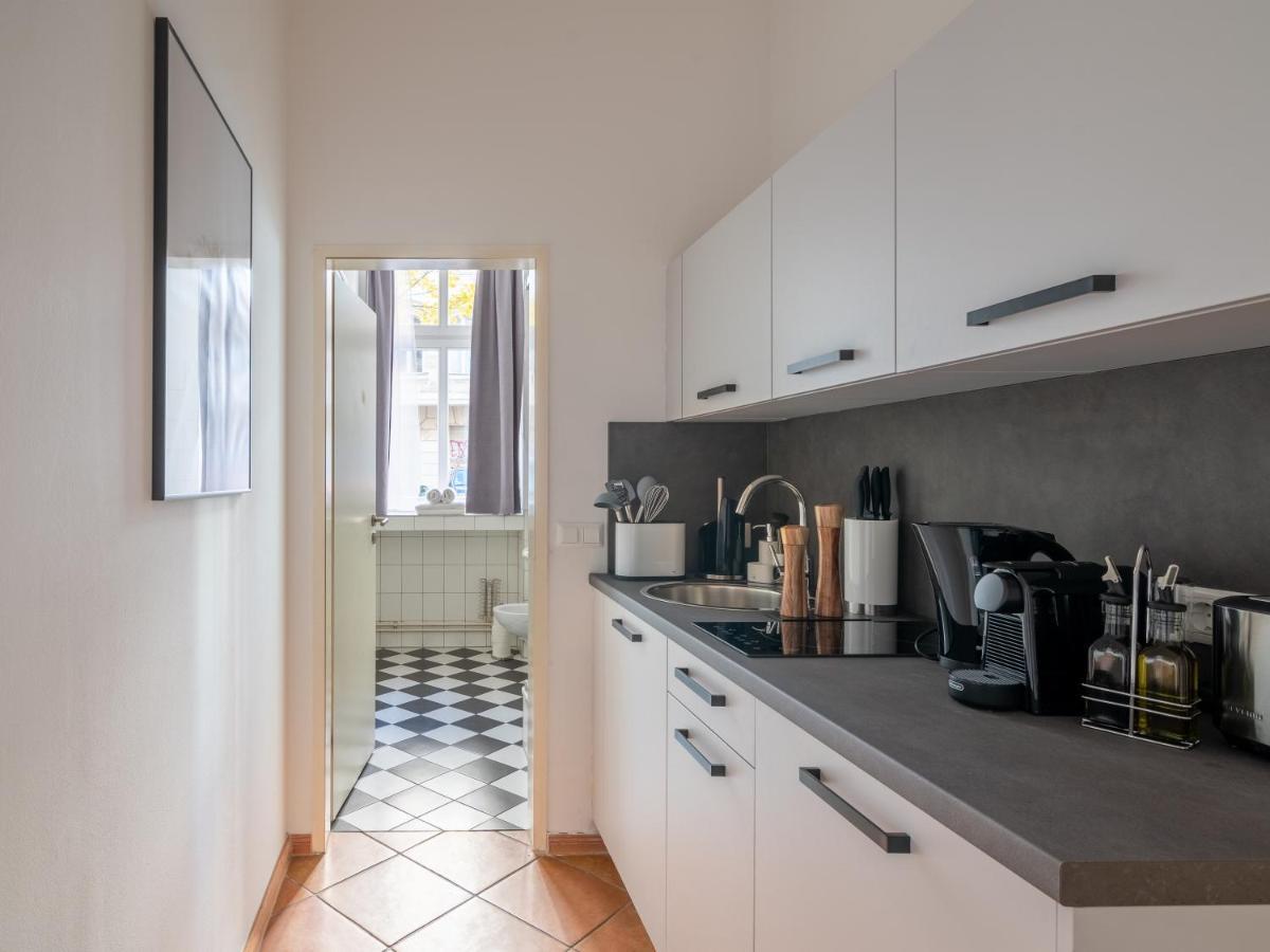 limehome Berlin Malmöer Straße Exteriör bild