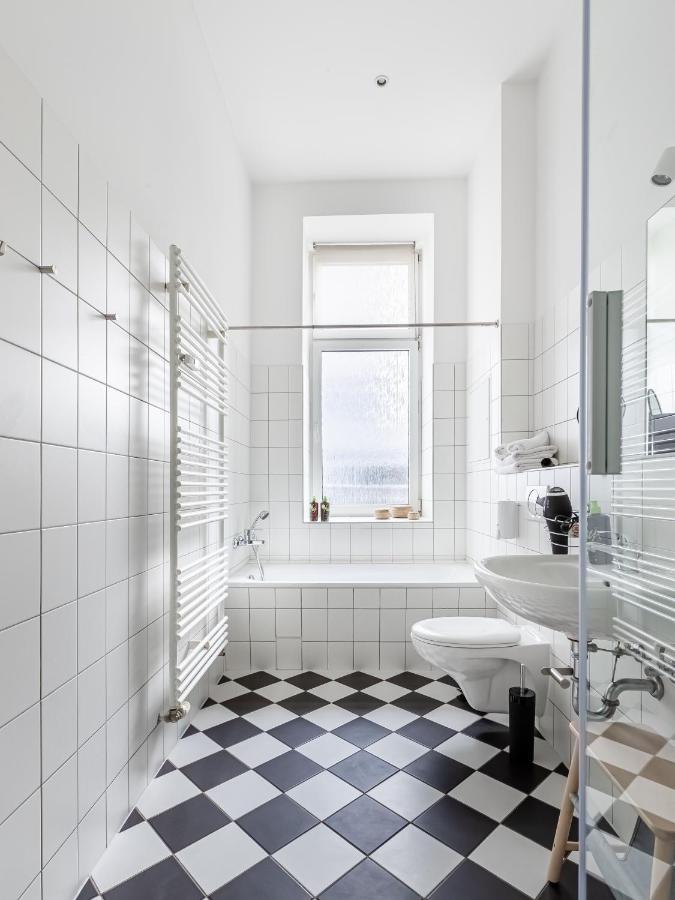 limehome Berlin Malmöer Straße Exteriör bild
