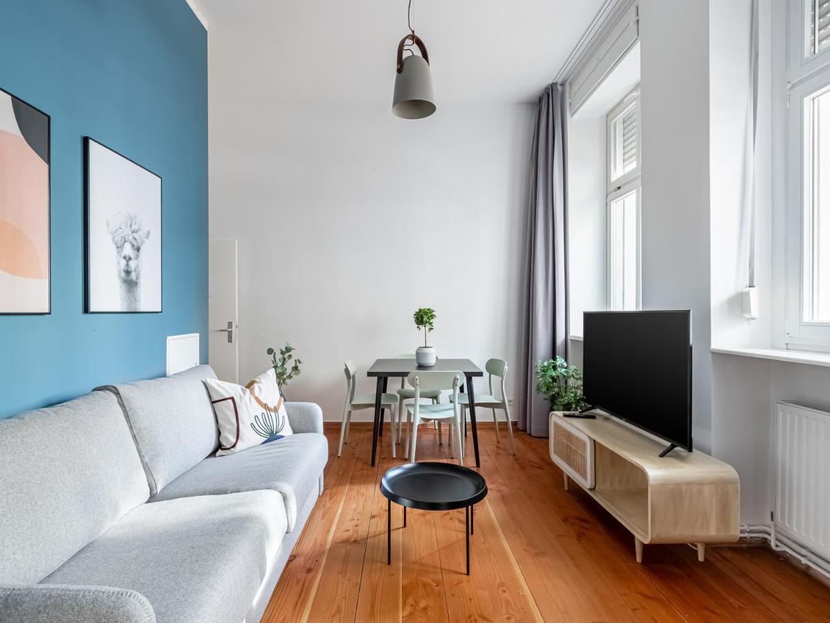 limehome Berlin Malmöer Straße Exteriör bild
