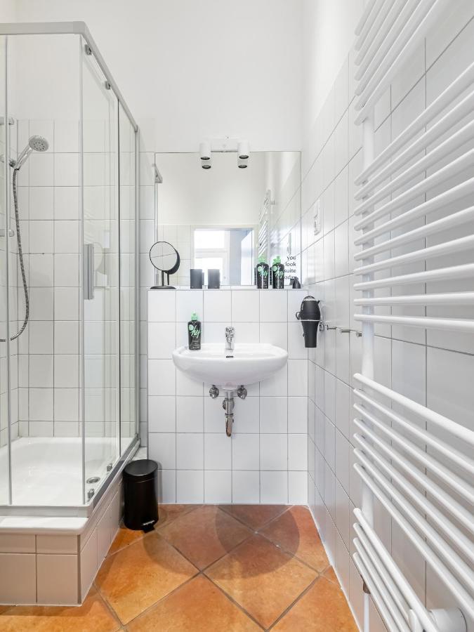 limehome Berlin Malmöer Straße Exteriör bild