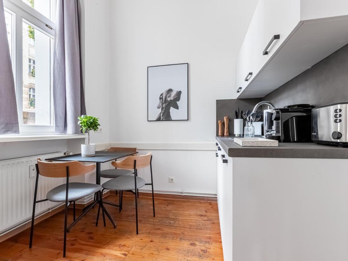 limehome Berlin Malmöer Straße Exteriör bild