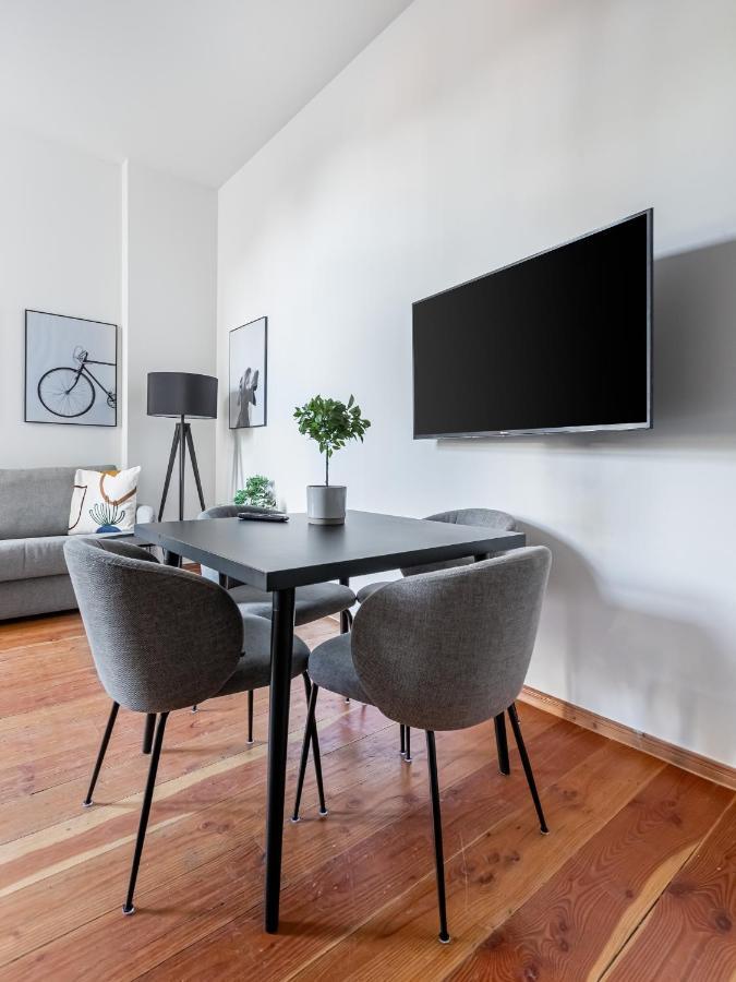 limehome Berlin Malmöer Straße Exteriör bild