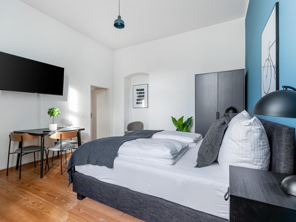 limehome Berlin Malmöer Straße Exteriör bild