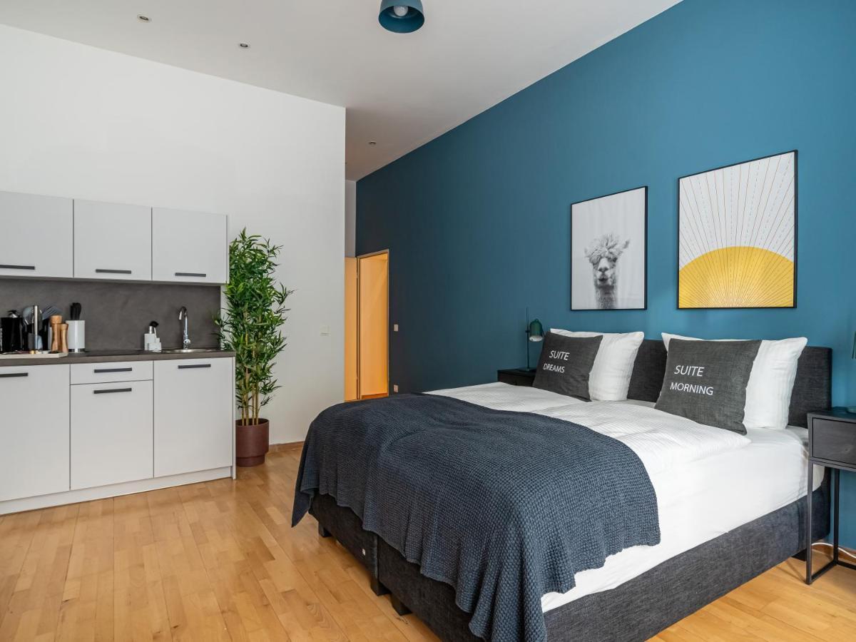 limehome Berlin Malmöer Straße Exteriör bild