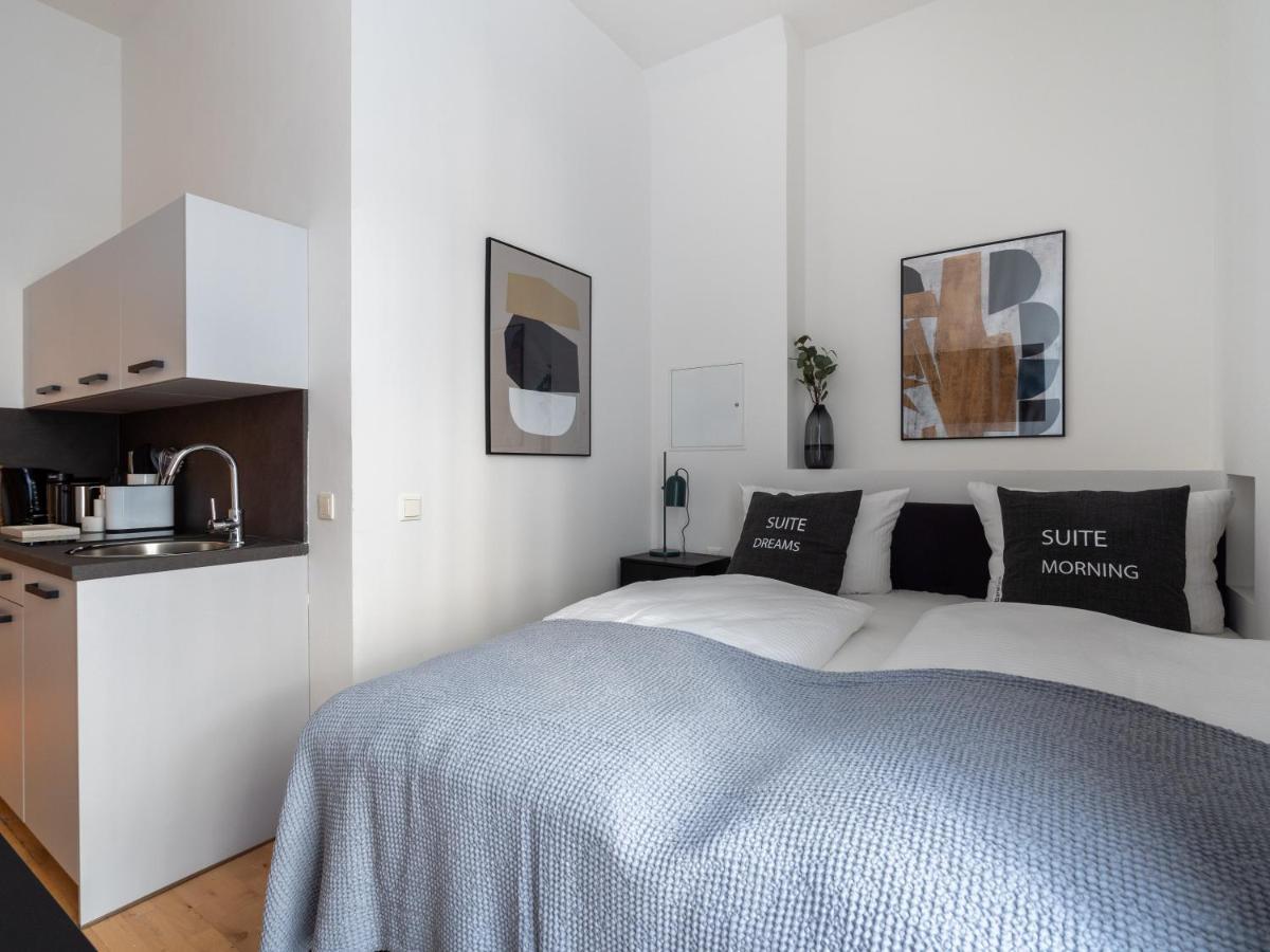 limehome Berlin Malmöer Straße Exteriör bild