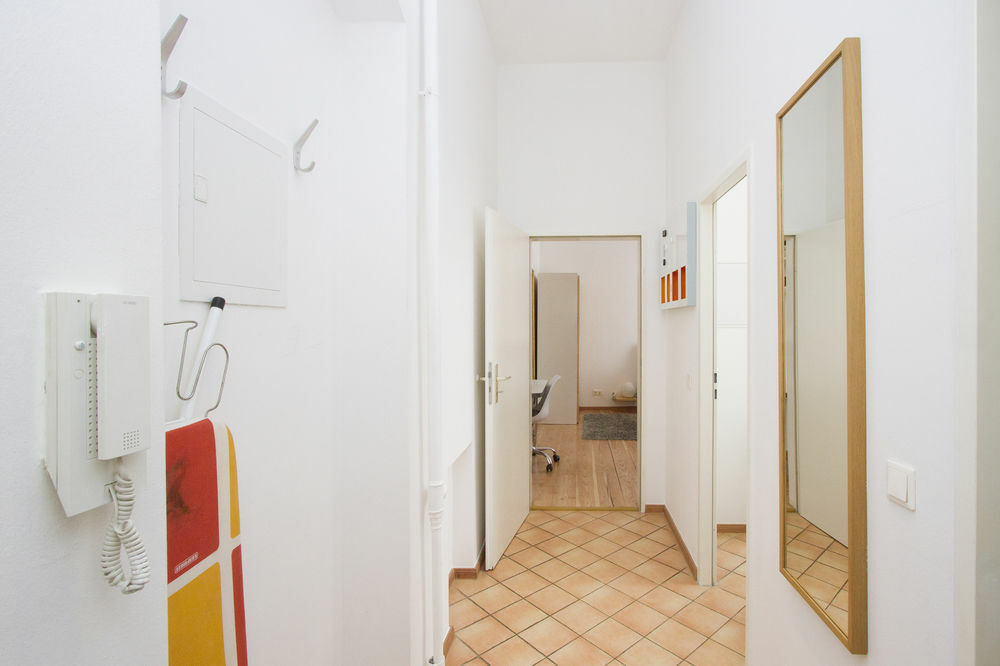 limehome Berlin Malmöer Straße Exteriör bild