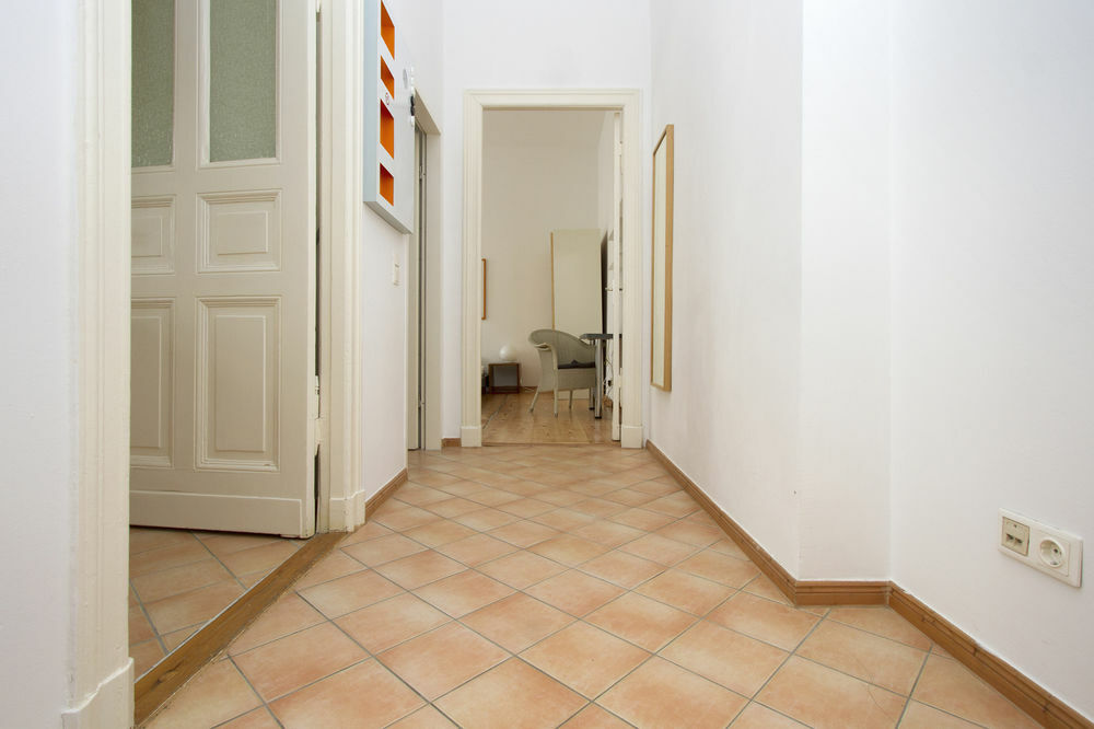 limehome Berlin Malmöer Straße Exteriör bild